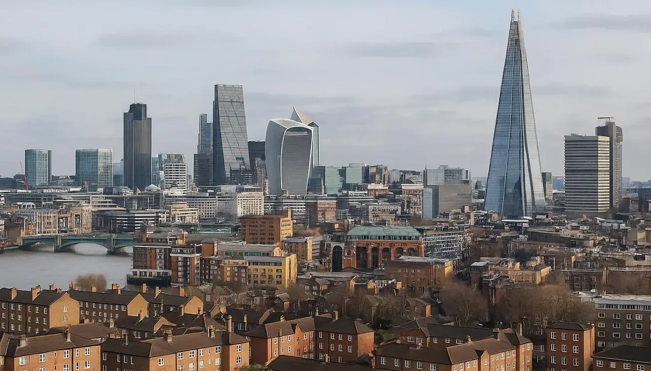 London Rental Yield Guide 2026: Best Areas, Calculations and Investment Strategies